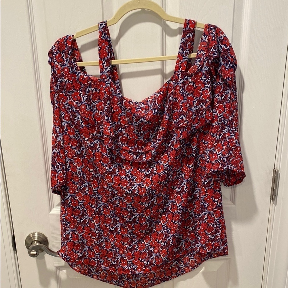 Cold Shoulder Top - Picture 1 of 5